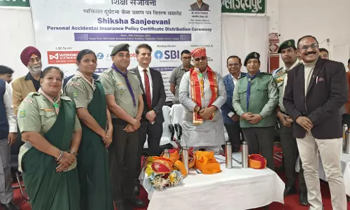 Jaipur: शिक्षा मंत्री ने उदयपुर स्थित राज्य मुख्यालय का अवलोकन किया Jaipur: शिक्षा मंत्री ने उदयपुर स्थित राज्य मुख्यालय का अवलोकन किया