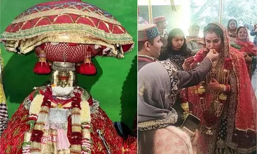 Mandi:बन्यूरी देव मंदिर में 32 जोड़ों ने लिए सात फेरे Mandi:बन्यूरी देव मंदिर में 32 जोड़ों ने लिए सात फेरे