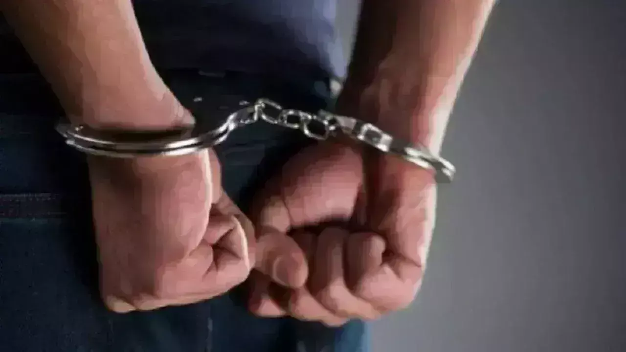 Singrauli पुलिस ने 450 अफीम के साथ एक व्यक्ति को दबोचा