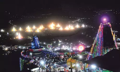 Andhra: राज्य भर में शिवरात्रि उत्सव भव्य तरीके से मनाया गया
