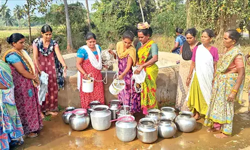 Andhra: गर्मी शुरू होने से पहले ही राज्य के कई जिलों में भूजल स्तर गिर रहा