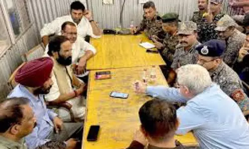 Telangana सुरंग में फंसे लोगों तक पहुंचने में सफलता बहुत जल्द मिलने की संभावना Telangana सुरंग में फंसे लोगों तक पहुंचने में सफलता बहुत जल्द मिलने की संभावना