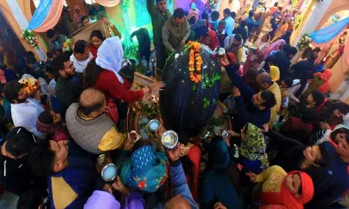 पूरे J&K में मनाई गई महाशिवरात्रि