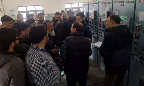 KPDCL के एमडी ने राजस्व प्राप्ति, RDSS प्रगति, पीएम सूर्य घर योजना की समीक्षा की KPDCL के एमडी ने राजस्व प्राप्ति, RDSS प्रगति, पीएम सूर्य घर योजना की समीक्षा की