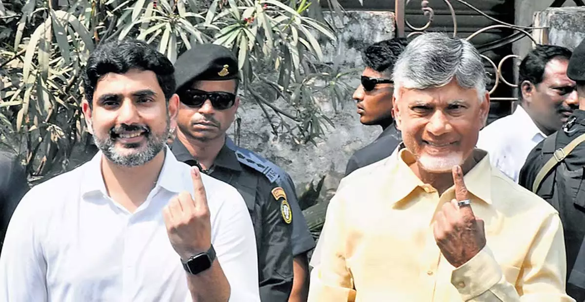Andhra: आंध्र प्रदेश में एमएलसी चुनाव में भारी मतदान Andhra: आंध्र प्रदेश में एमएलसी चुनाव में भारी मतदान