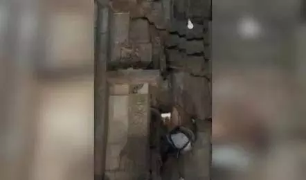 Odisha विपक्ष ने प्रतिष्ठित मंदिरों में अनुष्ठान के दौरान हुई दुर्घटनाओं को लेकर BJP सरकार आलोचना की Odisha विपक्ष ने प्रतिष्ठित मंदिरों में अनुष्ठान के दौरान हुई दुर्घटनाओं को लेकर BJP सरकार आलोचना की