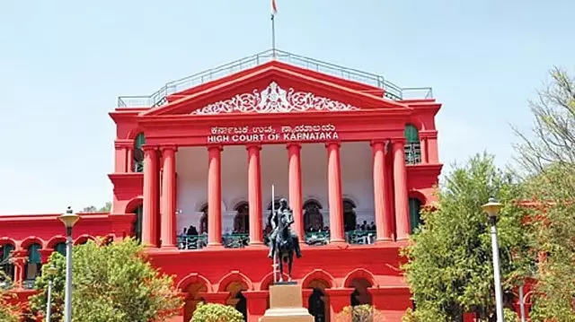 High Court : अगर सरकार की कार्रवाई गैरकानूनी है तो उसे स्वीकार नहीं किया जाएगा High Court : अगर सरकार की कार्रवाई गैरकानूनी है तो उसे स्वीकार नहीं किया जाएगा