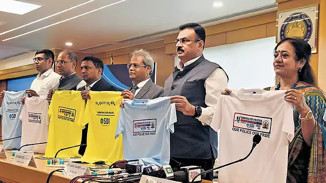 हमारी पुलिस, हमारा गौरव: पुलिसकर्मियों की दौड़ 9 मार्च को हमारी पुलिस, हमारा गौरव: पुलिसकर्मियों की दौड़ 9 मार्च को