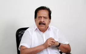 Kerala : रमेश चेन्निथला ने अपराध वृद्धि के लिए हिंसक फिल्मों को जिम्मेदार ठहराया Kerala : रमेश चेन्निथला ने अपराध वृद्धि के लिए हिंसक फिल्मों को जिम्मेदार ठहराया