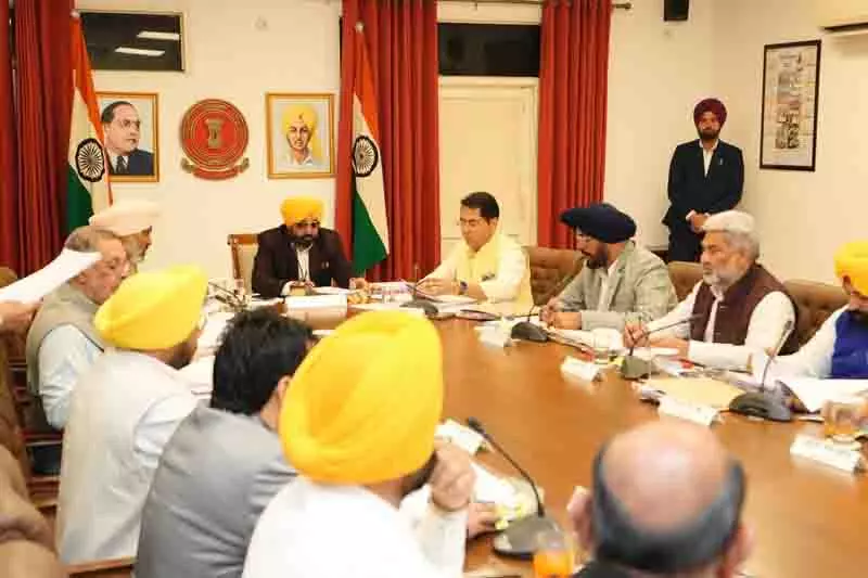 Punjab: सभी विधानसभा क्षेत्रों को कार्यों के लिए धन मिले, यह सुनिश्चित करें मंत्री Punjab: सभी विधानसभा क्षेत्रों को कार्यों के लिए धन मिले, यह सुनिश्चित करें मंत्री