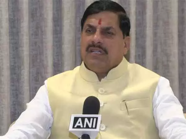 CM ने कांग्रेस प्रदेश अध्यक्ष द्वारा यूनियन कार्बाइड अपशिष्ट निपटान के लिए जल परीक्षण की मांग पर कही ये बात CM ने कांग्रेस प्रदेश अध्यक्ष द्वारा यूनियन कार्बाइड अपशिष्ट निपटान के लिए जल परीक्षण की मांग पर कही ये बात