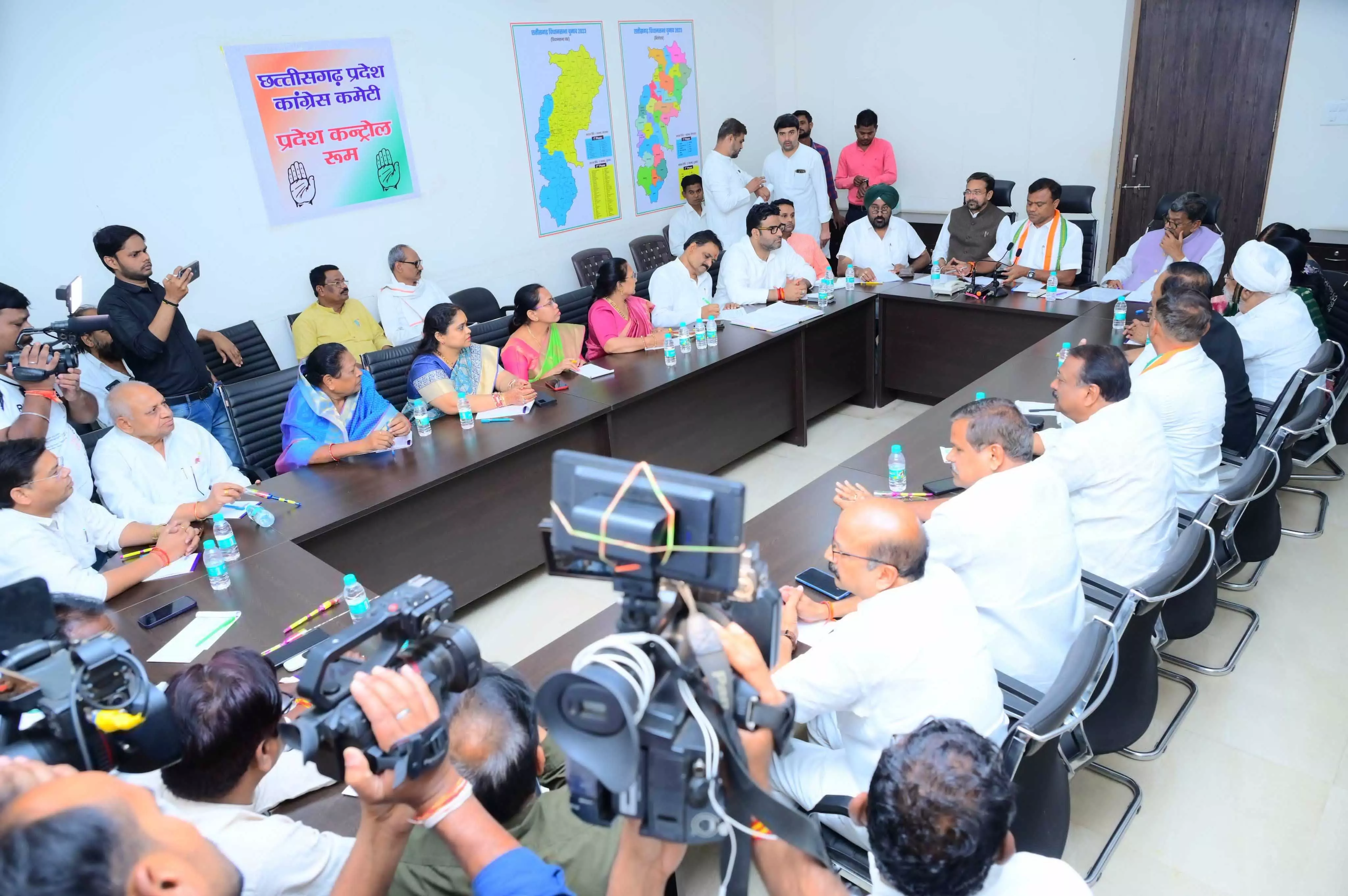 CG BREAKING: कांग्रेस का ED के खिलाफ कल बड़ा प्रदर्शन CG BREAKING: कांग्रेस का ED के खिलाफ कल बड़ा प्रदर्शन