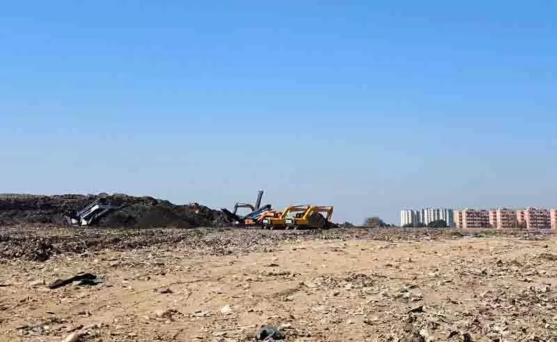 कोर्ट ने दादू माजरा डंप पर MC से हलफनामा मांगा कोर्ट ने दादू माजरा डंप पर MC से हलफनामा मांगा