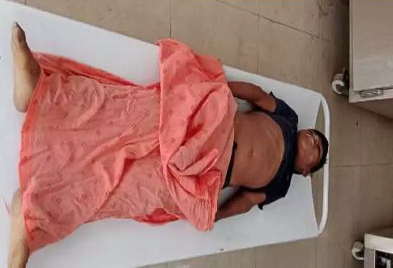 CG: ट्रेलर ने 7 वीं कक्षा के छात्र को कुचला, मौत CG: ट्रेलर ने 7 वीं कक्षा के छात्र को कुचला, मौत