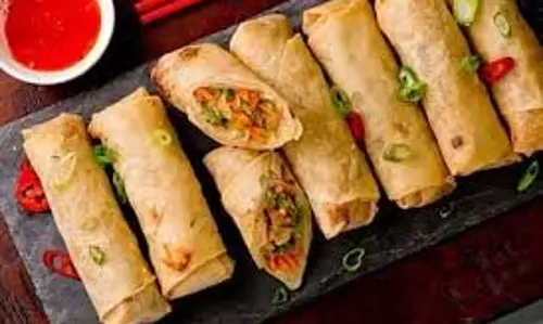 Spring Roll: घर पर बनाएं रेस्टोरेंट स्टाइल क्रिस्पी स्प्रिंग रोल