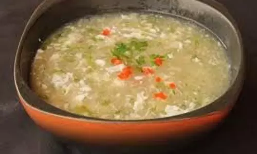Recipe: सर्दी-जुकाम ने कर दिया है परेशान तो ट्राई करें स्वीट कॉर्न चिकन सूप