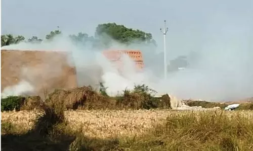 Kendrapara ईंट भट्टों पर एनजीटी के नियमों का उल्लंघन Kendrapara ईंट भट्टों पर एनजीटी के नियमों का उल्लंघन