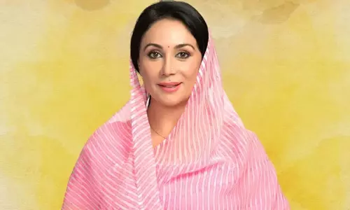 Jaipur : जनता का विश्वास ही हमारी ताकत, गत सरकार के 5 वर्ष पर भारी डबल इंजन का 1 वर्ष Jaipur : जनता का विश्वास ही हमारी ताकत, गत सरकार के 5 वर्ष पर भारी डबल इंजन का 1 वर्ष