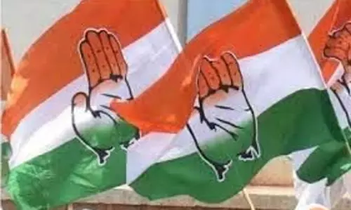 अमेरिकी वस्तुओं पर टैरिफ हटाने से अर्थव्यवस्था नष्ट हो जाएगी: कांग्रेस अमेरिकी वस्तुओं पर टैरिफ हटाने से अर्थव्यवस्था नष्ट हो जाएगी: कांग्रेस