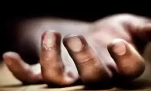 Sonbhadra: सफाई नायक की मौत, जांच में जुटी पुलिस Sonbhadra: सफाई नायक की मौत, जांच में जुटी पुलिस