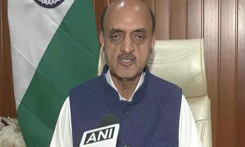 सीएम फडणवीस के नेतृत्व में दोषियों के खिलाफ कड़ी कार्रवाई की जाएगी: रेप मामले पर BJP MP कराड सीएम फडणवीस के नेतृत्व में दोषियों के खिलाफ कड़ी कार्रवाई की जाएगी: रेप मामले पर BJP MP कराड