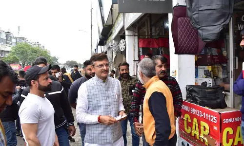 Haryana : मतदान से पहले करनाल में कांग्रेस और भाजपा उम्मीदवारों ने अंतिम जोर लगाया Haryana : मतदान से पहले करनाल में कांग्रेस और भाजपा उम्मीदवारों ने अंतिम जोर लगाया