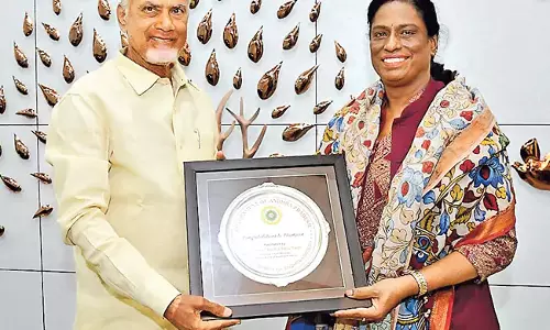 हमें आंध्र प्रदेश में राष्ट्रीय खेलों के आयोजन में सहयोग करना चाहिए : CM Naidu
