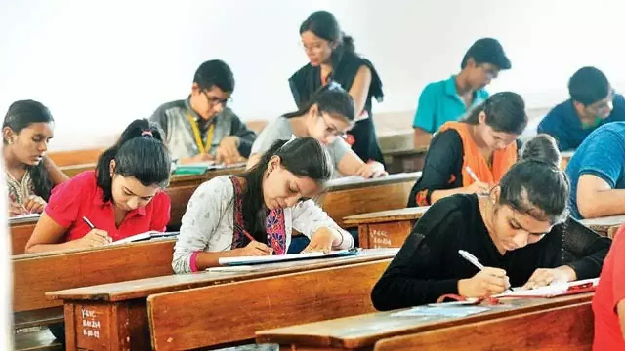 Jalore: जिले में रीट परीक्षा शांति पूर्वक सम्पन्न