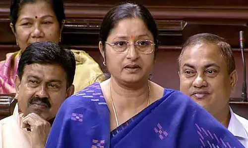 महिला एवं बाल विकास मंत्री ने समानता, तैयारी और संकट प्रबंधन के लिए यूरोपीय आयुक्त से मुलाकात की महिला एवं बाल विकास मंत्री ने समानता, तैयारी और संकट प्रबंधन के लिए यूरोपीय आयुक्त से मुलाकात की