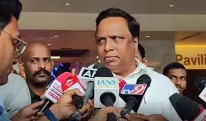 महाराष्ट्र : भाजपा नेता आशीष शेलार ने उद्धव ठाकरे को बताया ढोंगी हिंदुत्ववादी महाराष्ट्र : भाजपा नेता आशीष शेलार ने उद्धव ठाकरे को बताया ढोंगी हिंदुत्ववादी
