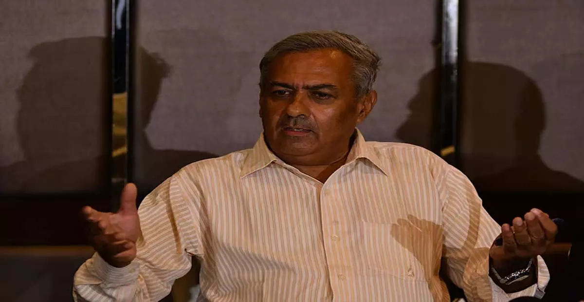 Andhra: आंध्र सरकार ने तेलंगाना HC को मार्गादरसी चिट फंड की आगे की जांच को अनावश्यक बताया Andhra: आंध्र सरकार ने तेलंगाना HC को मार्गादरसी चिट फंड की आगे की जांच को अनावश्यक बताया