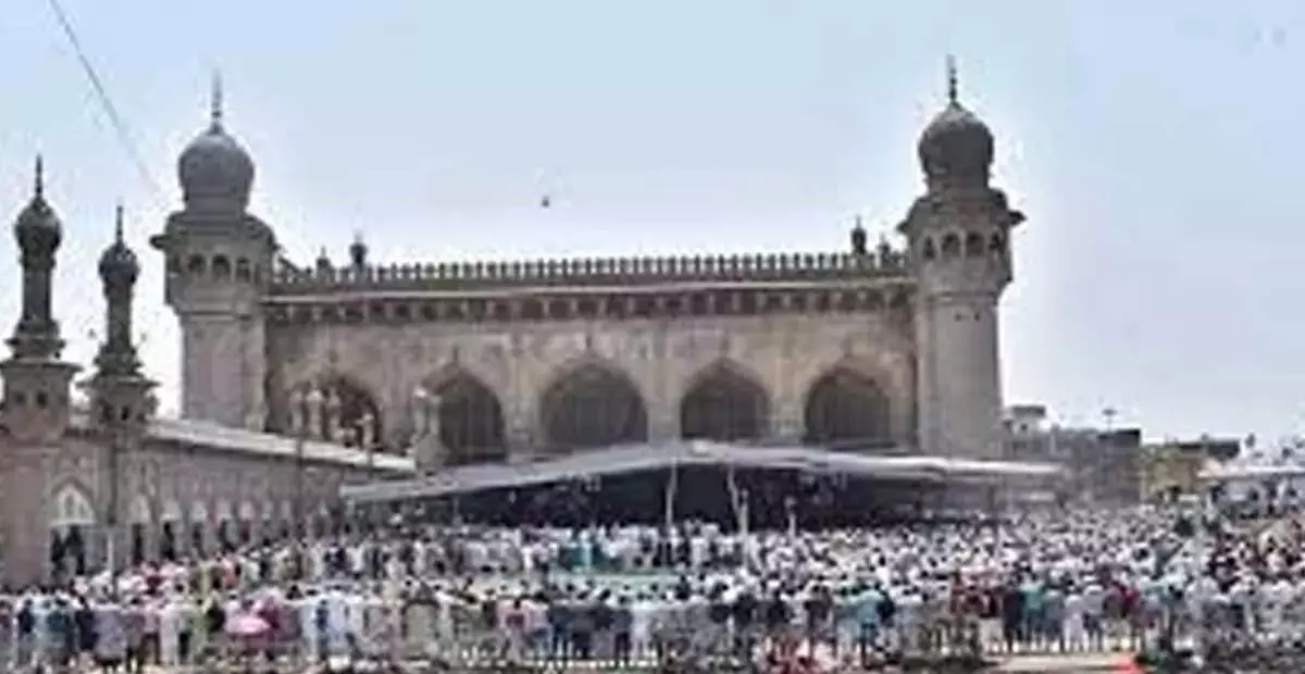 Telangana: हैदराबाद में रमज़ान का जश्न श्रद्धा के साथ मनाया गया Telangana: हैदराबाद में रमज़ान का जश्न श्रद्धा के साथ मनाया गया
