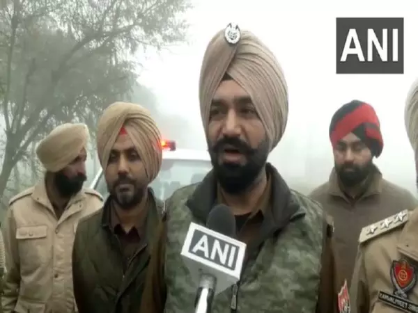 पंजाब मुठभेड़: पुलिस ने कहा- वे जबरन वसूली, NDPS से संबंधित अपराधों में शामिल रहे हैं पंजाब मुठभेड़: पुलिस ने कहा- वे जबरन वसूली, NDPS से संबंधित अपराधों में शामिल रहे हैं