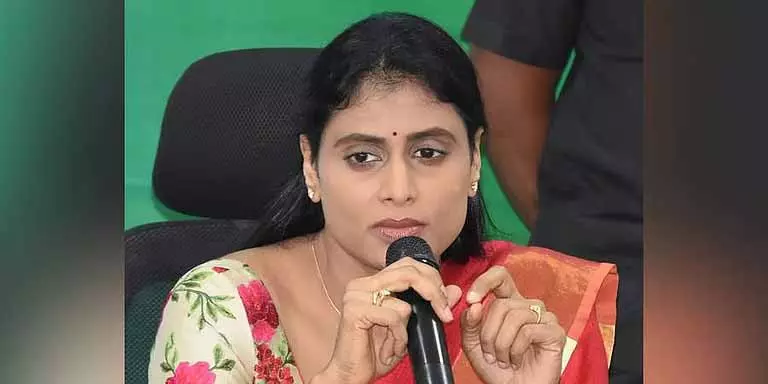 APCC अध्यक्ष शर्मिला ने आंध्र बजट को चुनावी वादों से विश्वासघात-दूरदर्शिताहीन बताया APCC अध्यक्ष शर्मिला ने आंध्र बजट को चुनावी वादों से विश्वासघात-दूरदर्शिताहीन बताया