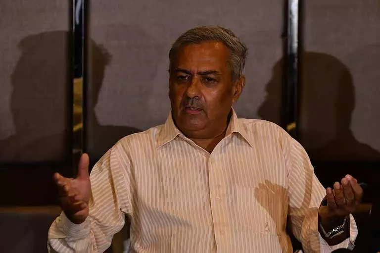 आंध्र सरकार ने तेलंगाना HC को मार्गादरसी चिट फंड की आगे की जांच को अनावश्यक बताया आंध्र सरकार ने तेलंगाना HC को मार्गादरसी चिट फंड की आगे की जांच को अनावश्यक बताया
