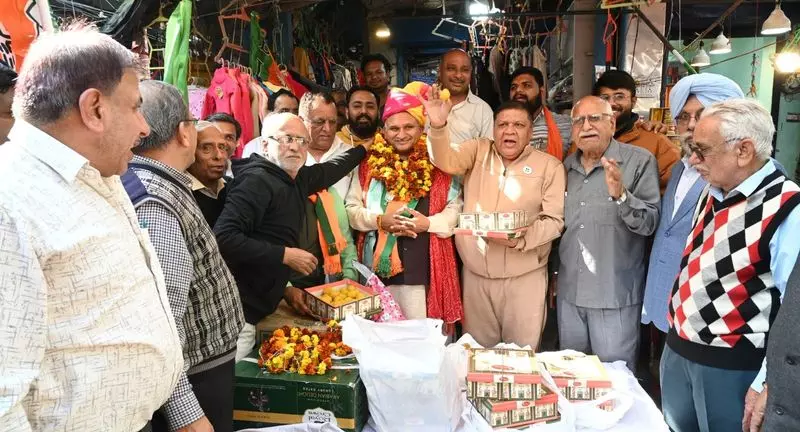 Haryana : सोनीपत में प्रत्याशियों ने अंतिम जोर लगाया Haryana : सोनीपत में प्रत्याशियों ने अंतिम जोर लगाया
