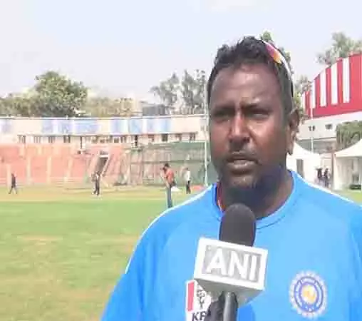 कोचों ने IDCA टी20आई त्रिकोणीय श्रृंखला पर जानकारी साझा की कोचों ने IDCA टी20आई त्रिकोणीय श्रृंखला पर जानकारी साझा की