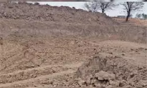 MP News: दर्दनाक हादसा,मुरुम खदान ढहने से दो मजदूरों की मौत