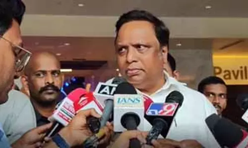 महाराष्ट्र : भाजपा नेता आशीष शेलार ने उद्धव ठाकरे को बताया ढोंगी हिंदुत्ववादी