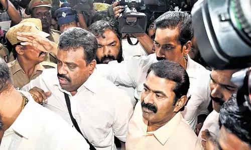 Tamil Nadu: एनटीके प्रमुख भारी नाटकीय घटनाक्रम के बीच पुलिस के समक्ष पेश हुए