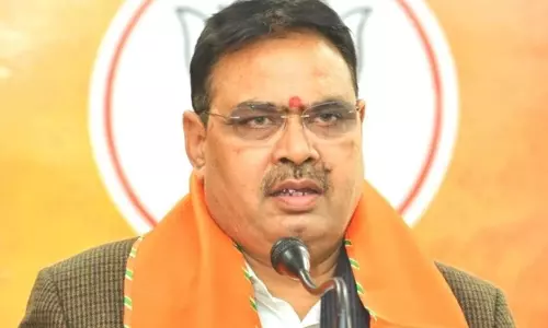 Jaipur: भजनलाल सरकार राजस्थान में बढ़ते करोड़ों के साइबर नेक्सस पर नकेल कसेगी Jaipur: भजनलाल सरकार राजस्थान में बढ़ते करोड़ों के साइबर नेक्सस पर नकेल कसेगी