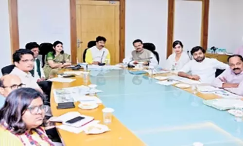 Bhubaneswar: सरकार ने सीडीए से महानदी रिवरफ्रंट के काम में तेजी लाने को कहा Bhubaneswar: सरकार ने सीडीए से महानदी रिवरफ्रंट के काम में तेजी लाने को कहा