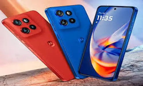 Flipkart दे रहा शानदार ऑफर, आधी कीमत में Motorola Edge 50 Neo