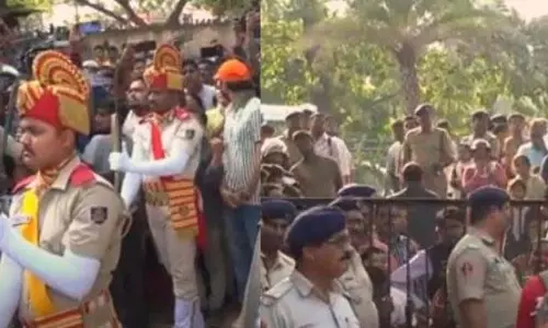 ओडिया अभिनेता उत्तम मोहंती का पूरे राजकीय सम्मान के साथ अंतिम संस्कार किया गया