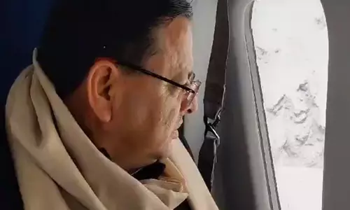 CM Dhami ने प्रभावित क्षेत्रों का हवाई सर्वेक्षण किया CM Dhami ने प्रभावित क्षेत्रों का हवाई सर्वेक्षण किया