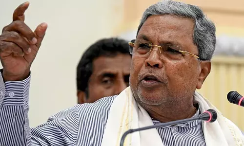 राज्यों के कर हिस्से में कटौती का केंद्र का प्रयास संघीय ढांचे पर हमला: CM Siddaramaiah राज्यों के कर हिस्से में कटौती का केंद्र का प्रयास संघीय ढांचे पर हमला: CM Siddaramaiah