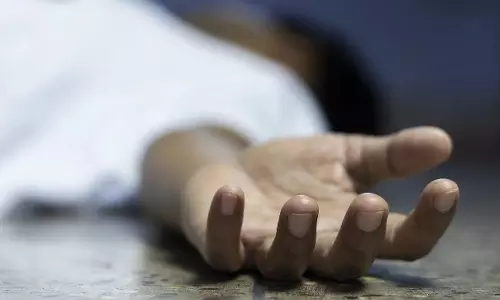 Bahraich: खड़ी ट्रक में जा घुसी कार, एक की मौत छह लोग घायल