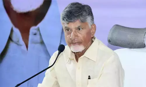Andhra: आशा कार्यकर्ताओं पर CM चंद्रबाबू का आशीर्वाद