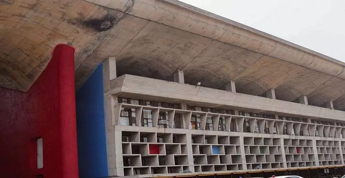 Punjab: हाईकोर्ट ने प्लॉट आवंटन रद्द करने के गमाडा के आदेश को खारिज किया Punjab: हाईकोर्ट ने प्लॉट आवंटन रद्द करने के गमाडा के आदेश को खारिज किया