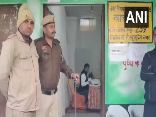 Haryana Local Body Elections: मतदान शुरू होते ही मतदान केंद्र पर मतदाताओं की कतारें लग गईं Haryana Local Body Elections: मतदान शुरू होते ही मतदान केंद्र पर मतदाताओं की कतारें लग गईं